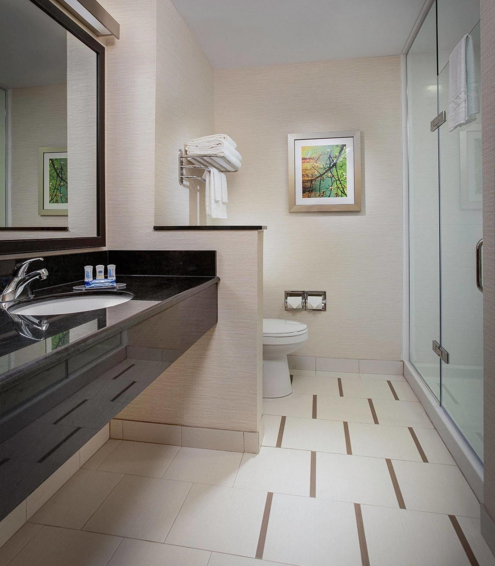Fairfield Inn & Suites By Marriott Барри Экстерьер фото
