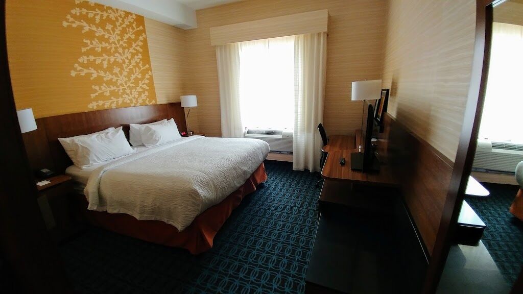 Fairfield Inn & Suites By Marriott Барри Экстерьер фото
